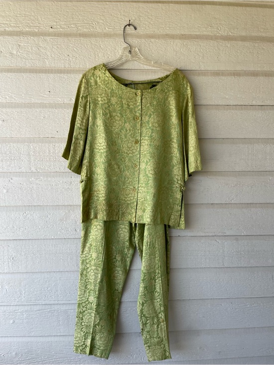 Kamehameha Pants - Vintage Kamehameha 2-Pc Green/Gold Floral Woven Blazer/Pant Set